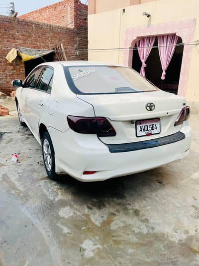 Toyota Corolla GLI 2011