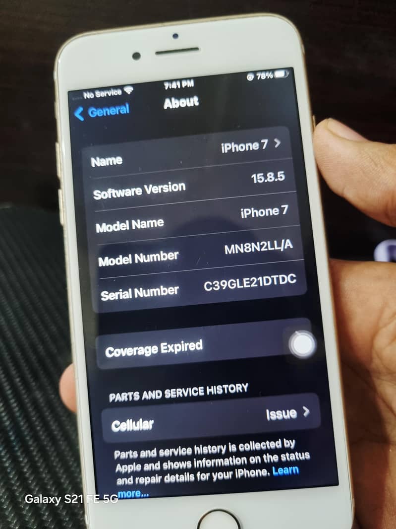 Apple iPhone 7 3