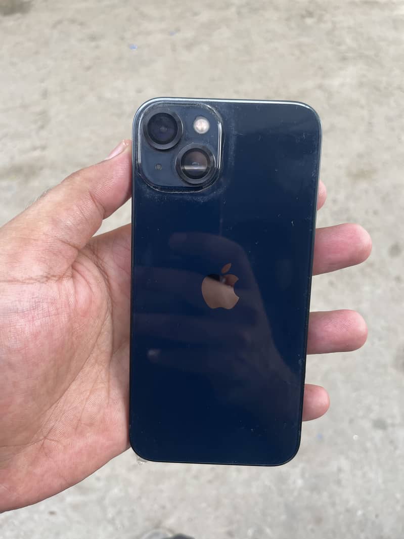 Apple iPhone 13 0