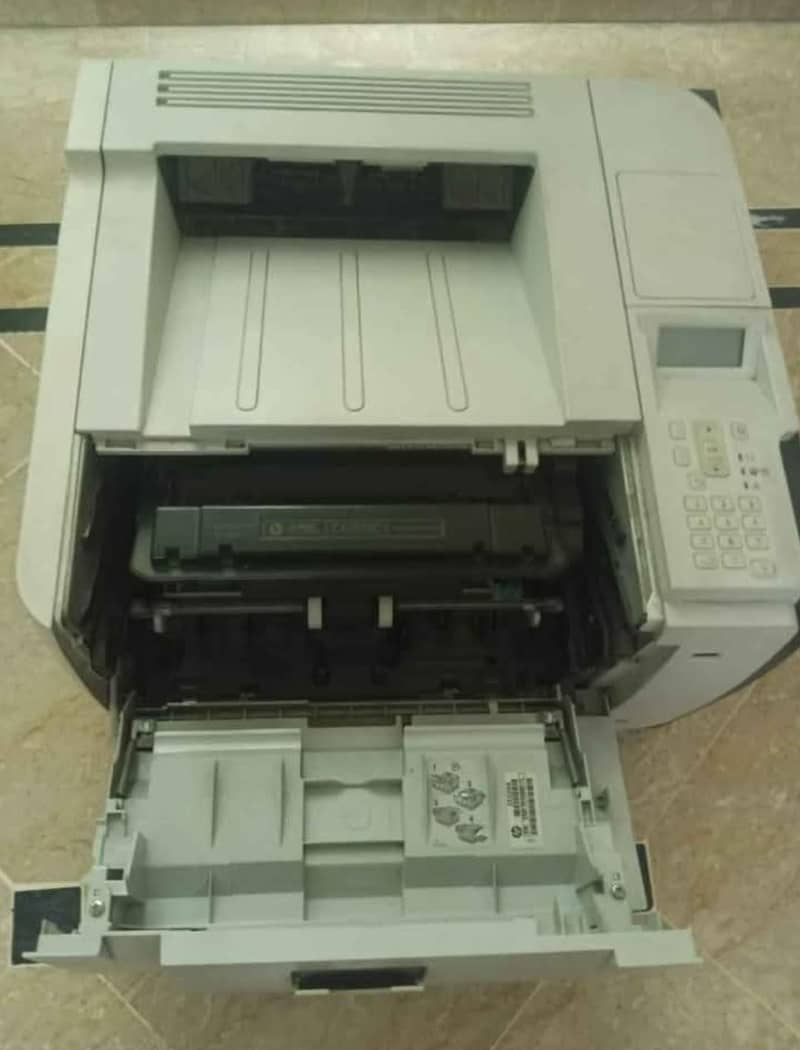 Black and White, Duplex Printer 1
