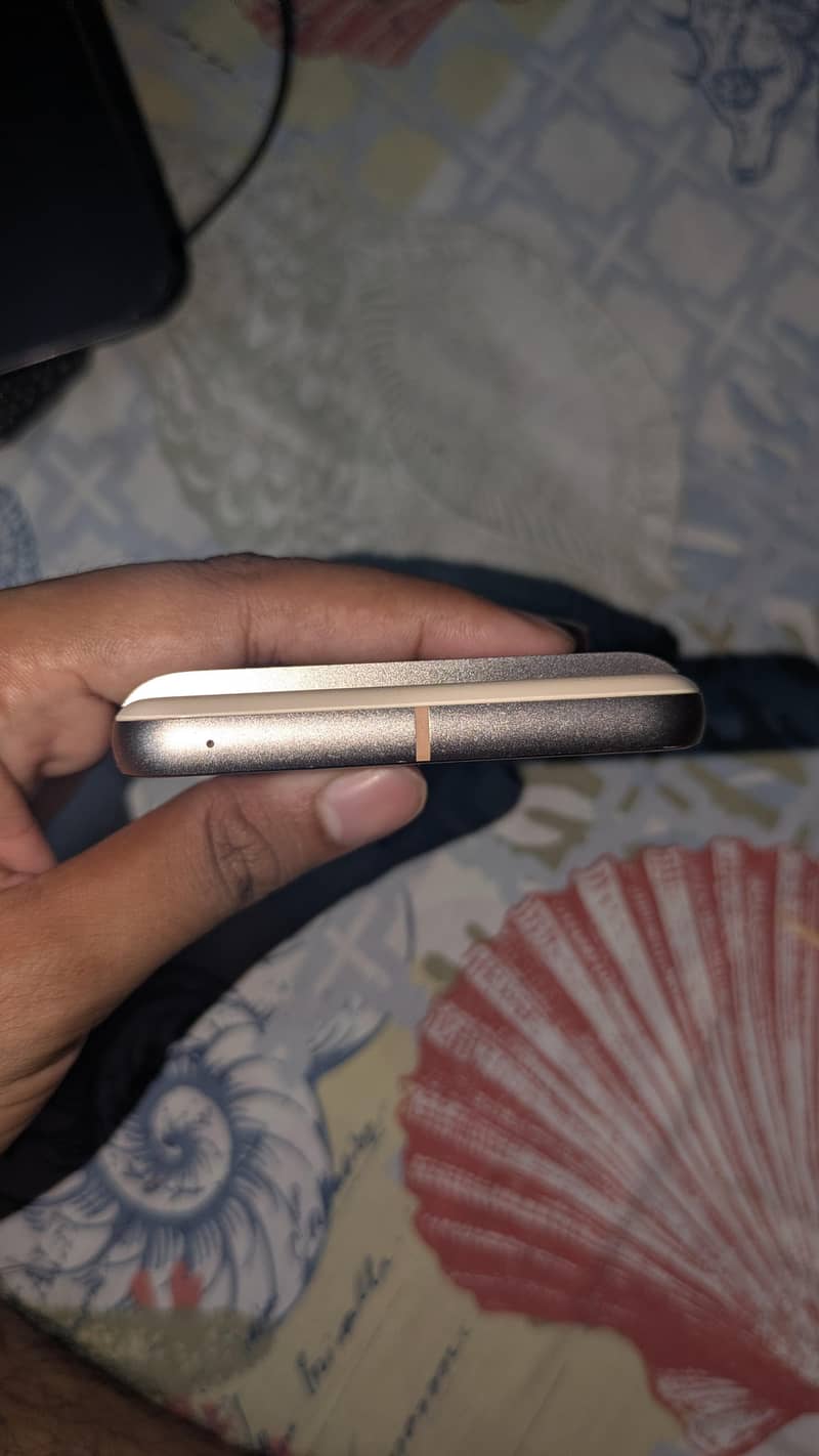 Google Pixel 8 1