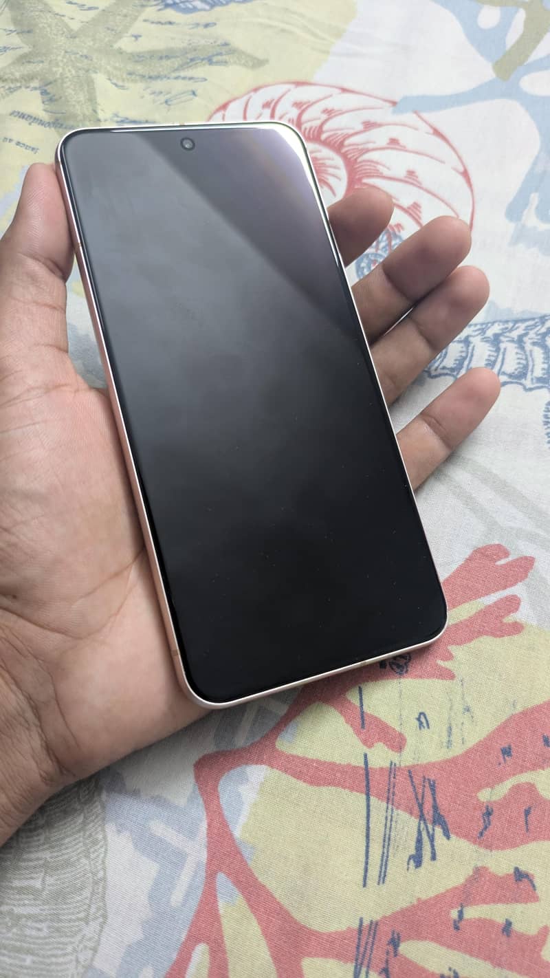 Google Pixel 8 3