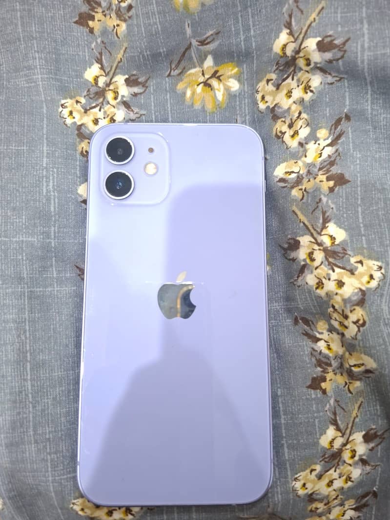 Apple iPhone 12 2
