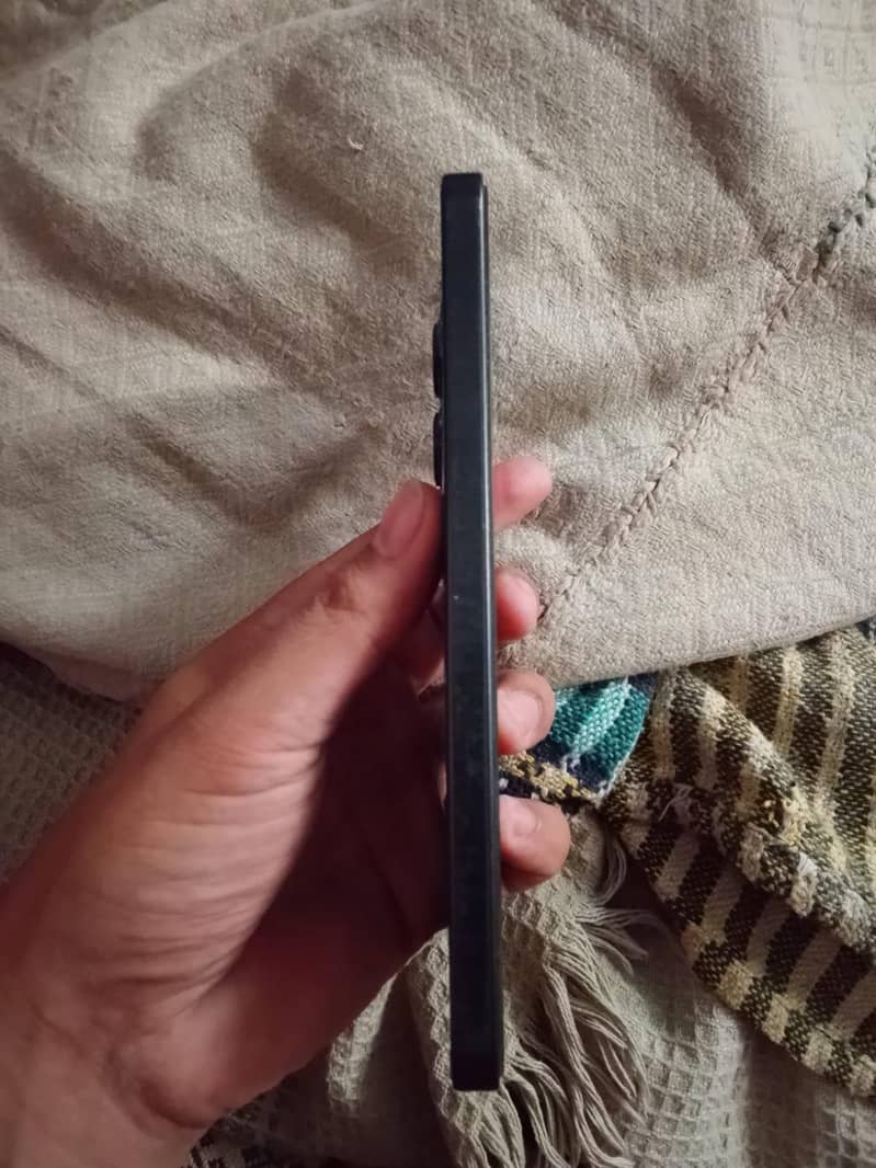 Xiaomi Redmi Note 13 4