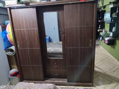wardrobe for sell sliding
