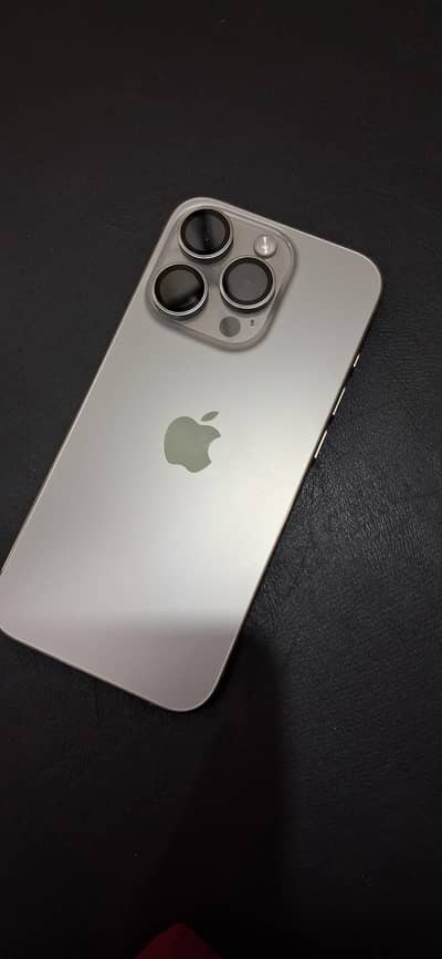 Apple iPhone 15 Pro