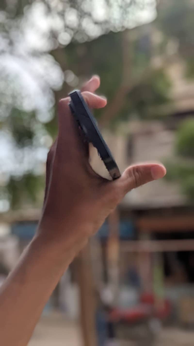 Apple iPhone 14 Pro 4