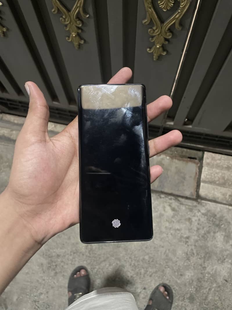 Infinix Note 40 Pro 0