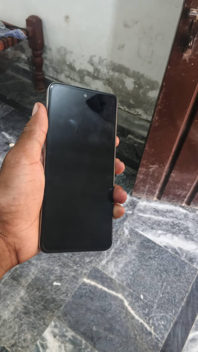 Realme C71 3