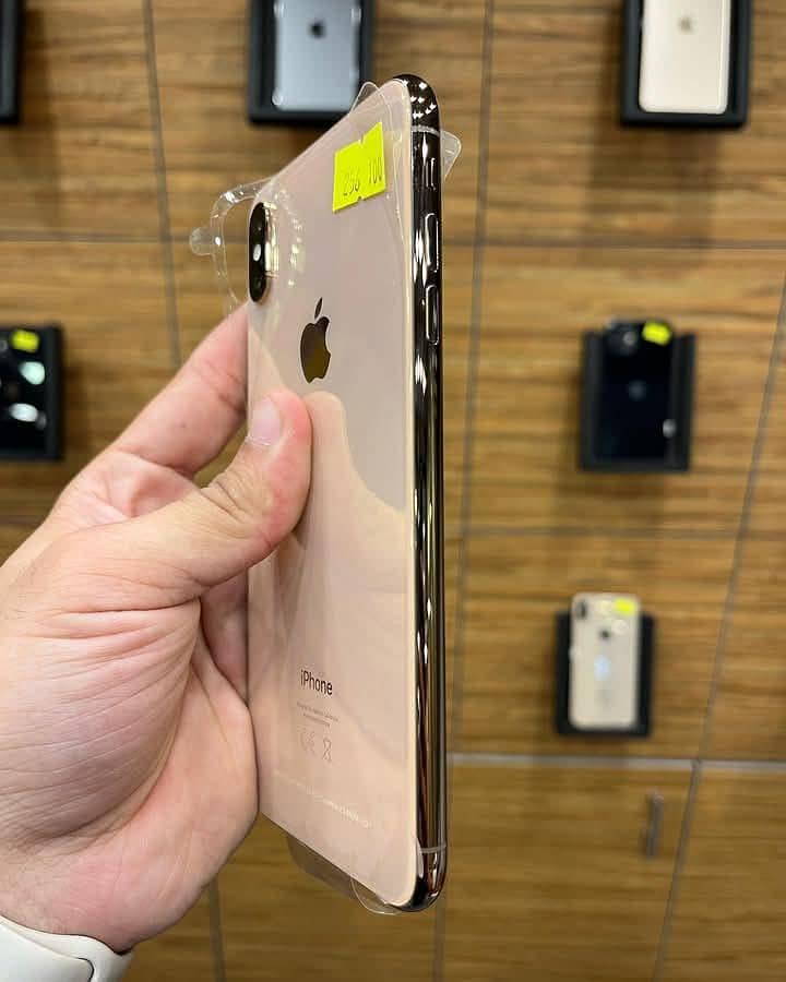 Apple iPhone X 1