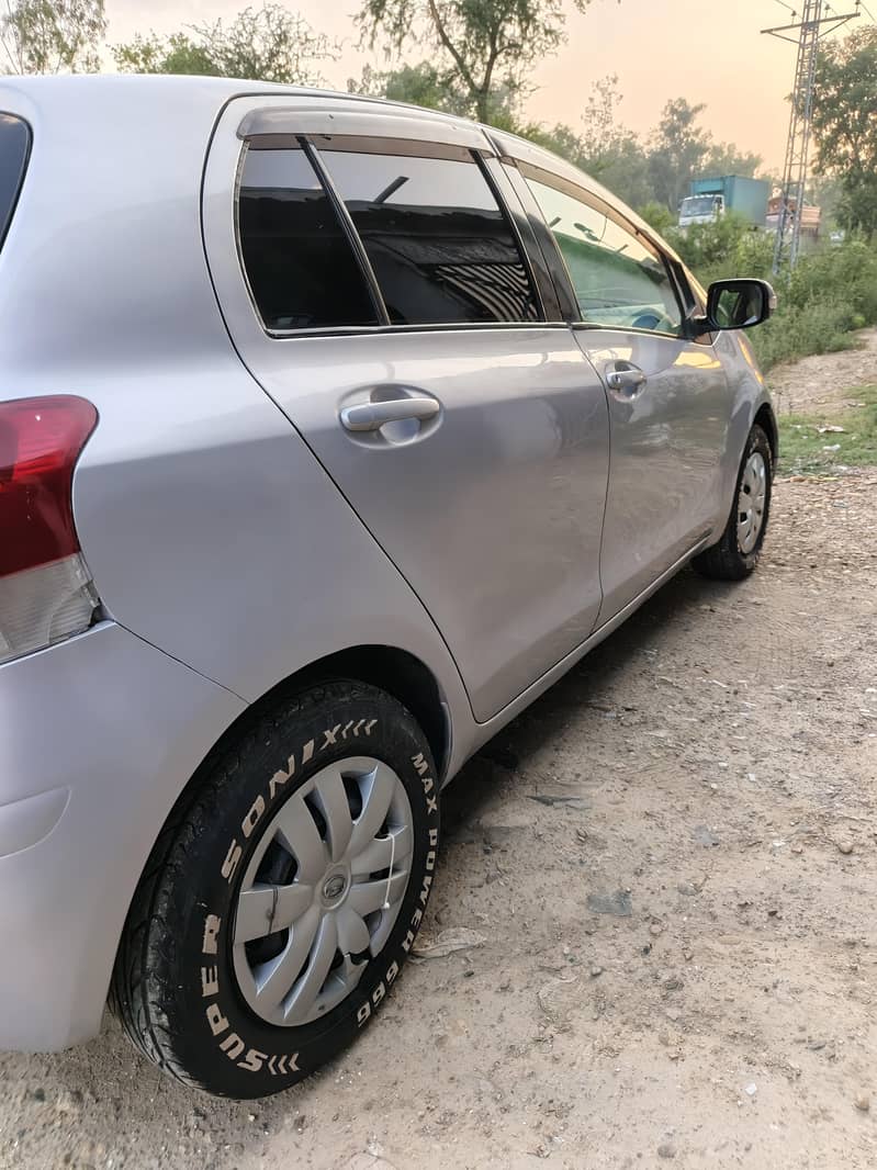 Toyota Vitz 2008 1