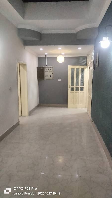 2Kanal Separate Gate Upper Portion Available For Rent 2