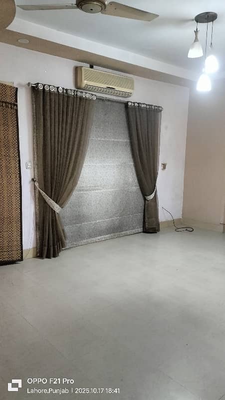 2Kanal Separate Gate Upper Portion Available For Rent 8