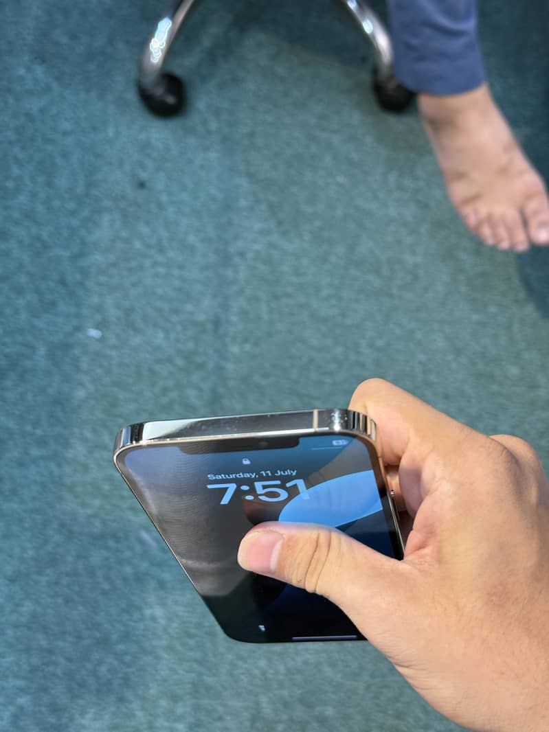 Apple iPhone 12 Pro Max 5