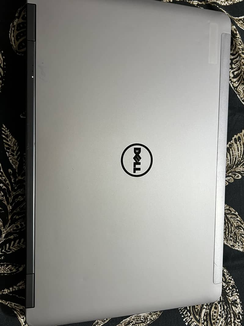 Dell Corei5 4th Generation 0