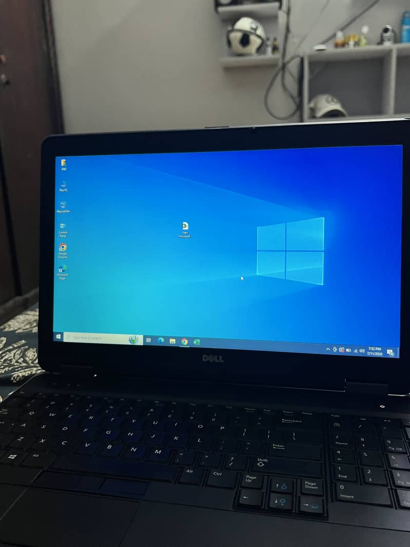 Dell Corei5 4th Generation 1