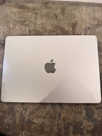 Apple Macbook Air M2 2022 | 8GB/256GB | 96% Battery | Best Condition
