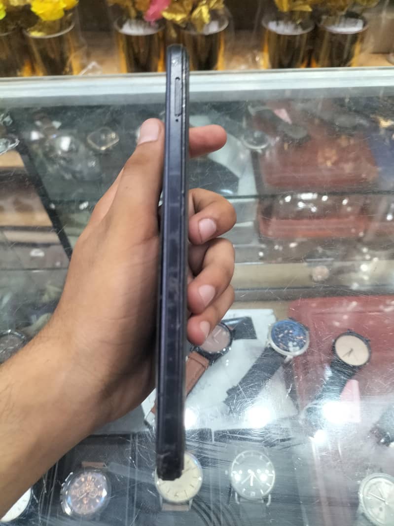 Infinix Note 11 5