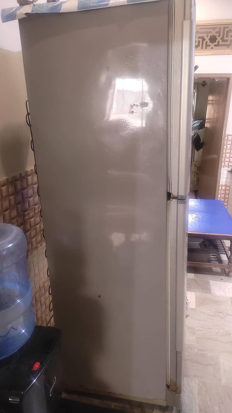 Pell Refrigerator (Used) 0