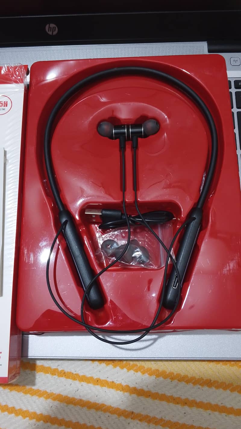 Wireless Neckband Headset 2