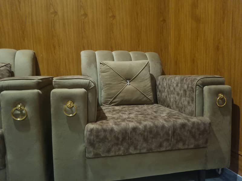 5 Seater sofa set 1