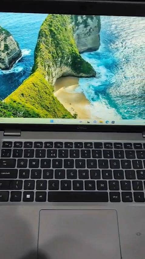 laptop Dell 12th generation 0