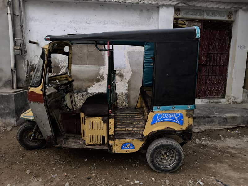 ROZGAR RICKSHAW 8