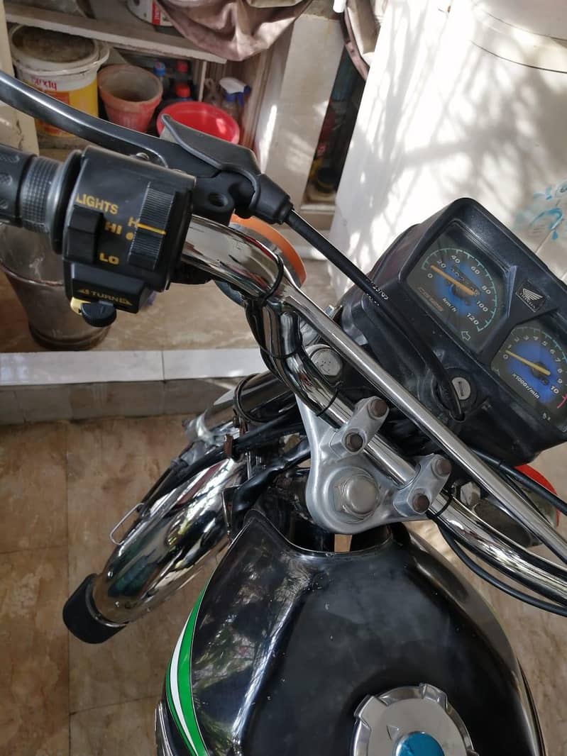 Honda Cg 125 model 2016 6