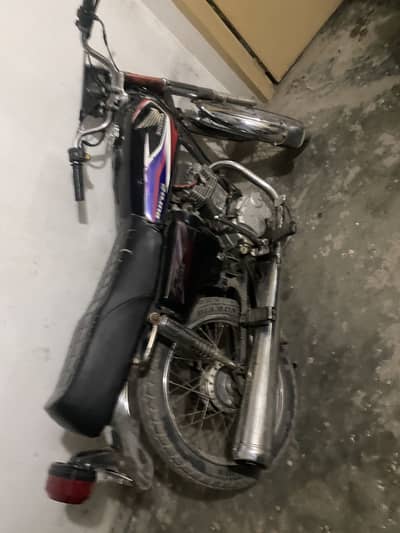 Honda 125 2004 model