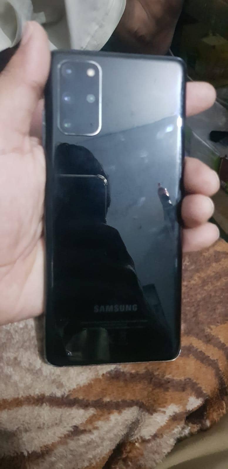 Samsung Mobile S20 Plus 7
