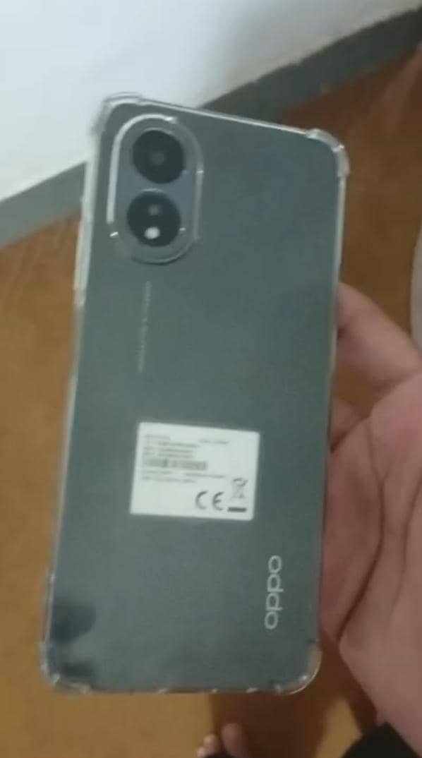OPPO A18 8