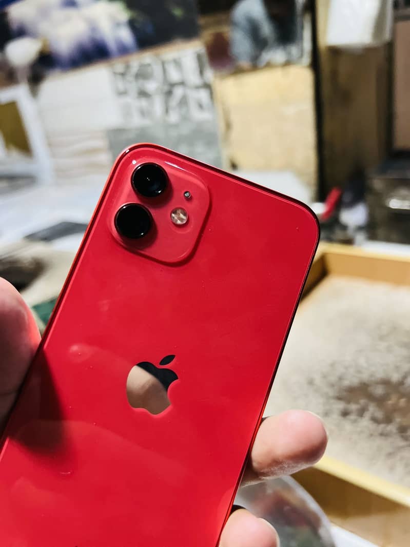 Apple iPhone 12 0