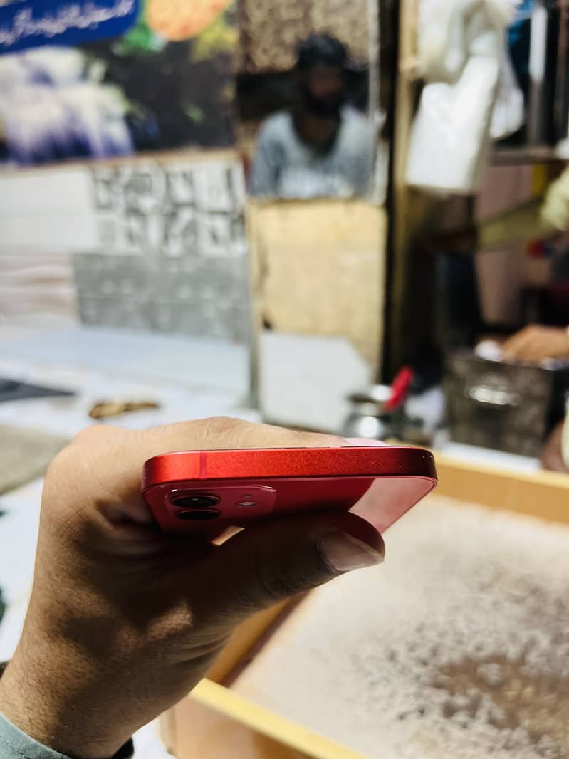 Apple iPhone 12 2