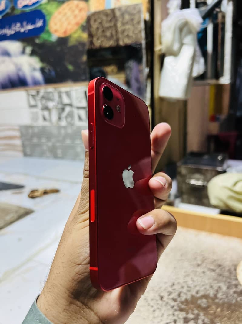 Apple iPhone 12 5