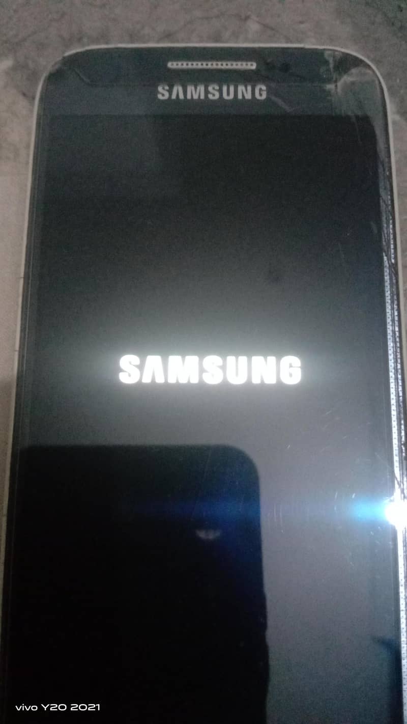 Samsung Mobile S4 Mini 4