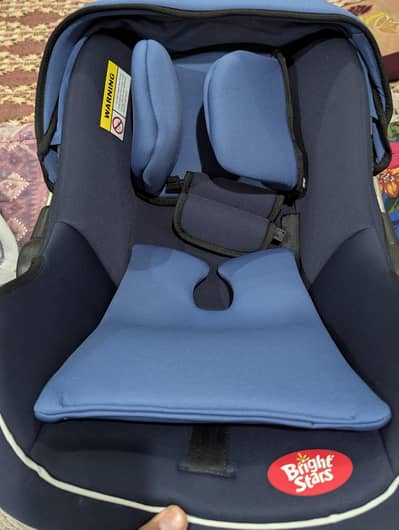 Baby car seat (brand new) never used