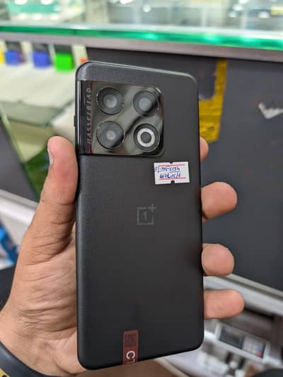 One Plus 10 Pro