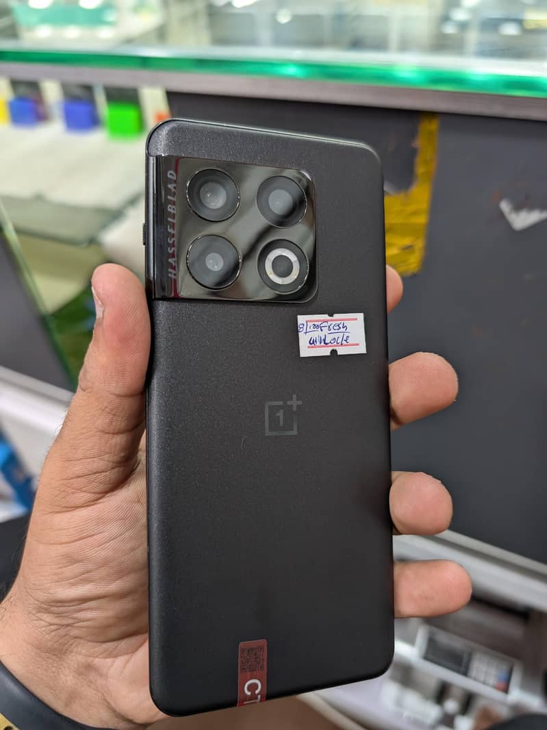 One Plus 10 Pro 0