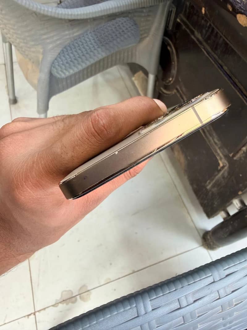 Apple iPhone 12 Pro 5