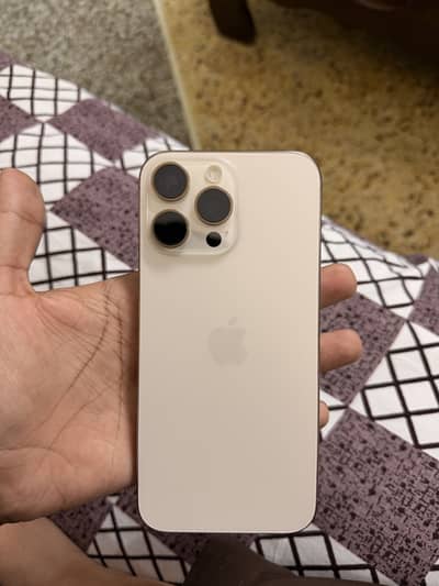 Apple iPhone 16 Pro Max
