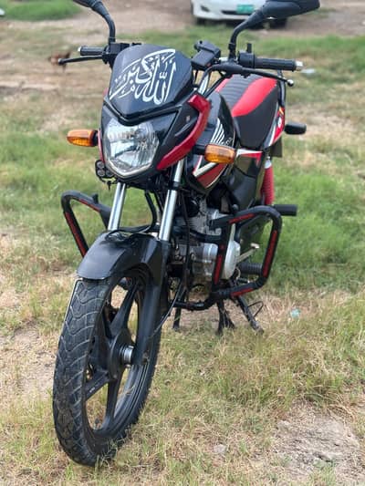 Honda CB125f