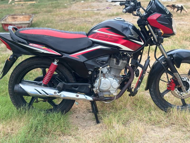 Honda CB125f 2