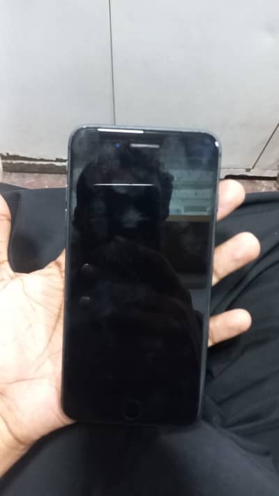 Apple iPhone 8 Plus