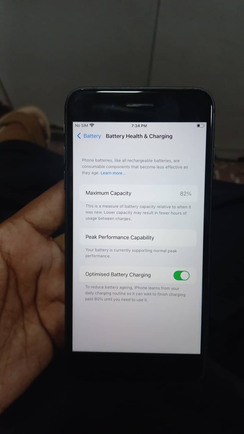 Apple iPhone 8 Plus 3