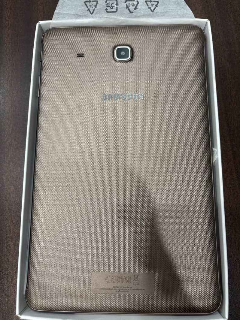 Samsung Galaxy Tab E 4