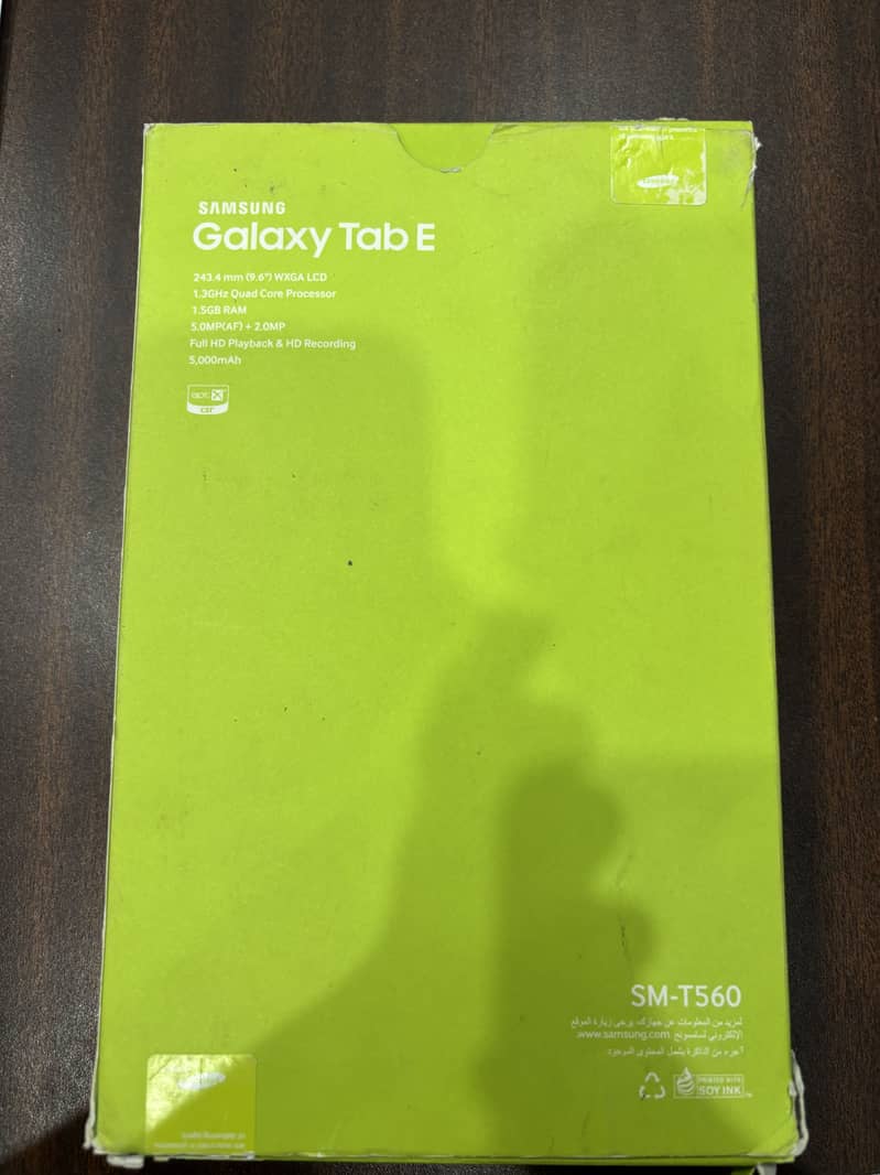 Samsung Galaxy Tab E 6