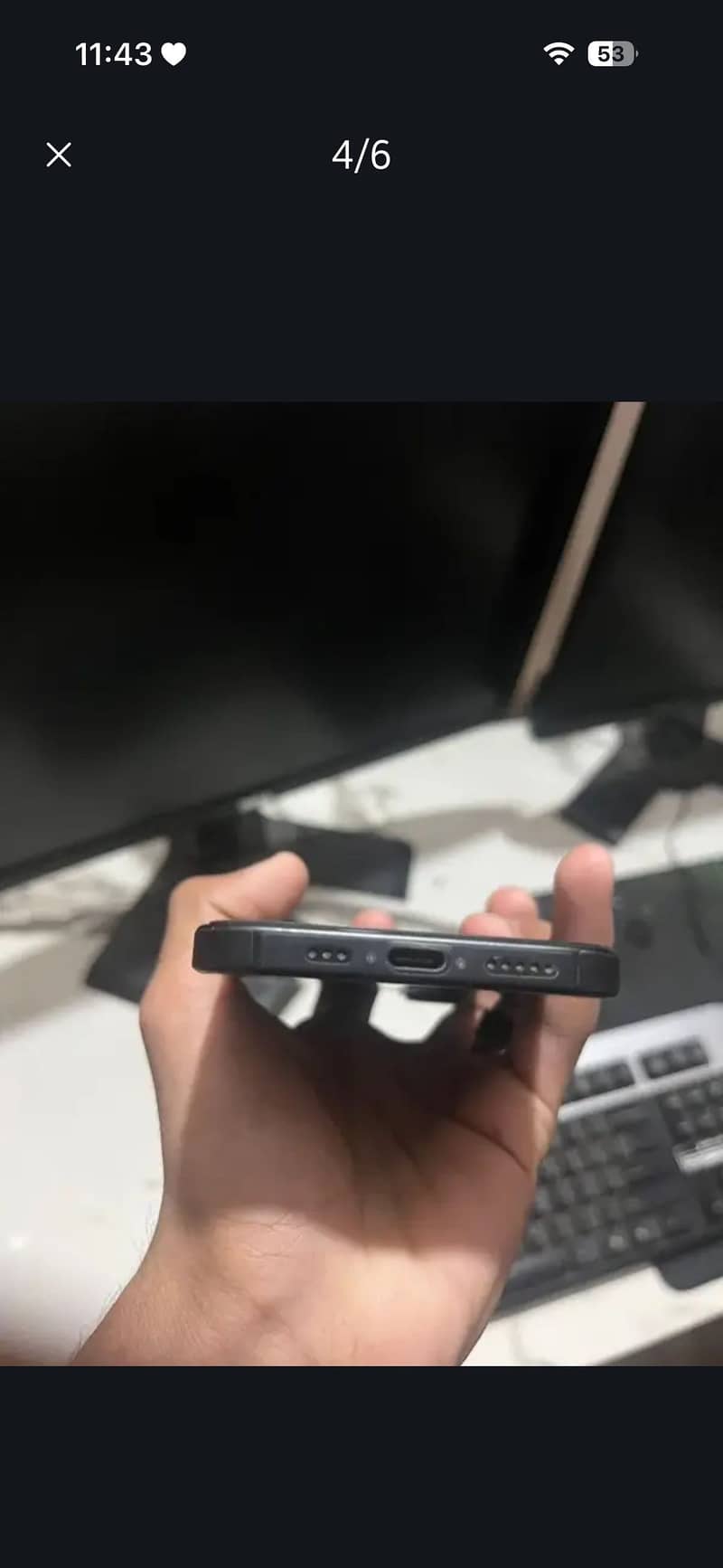 Apple iPhone 16 4