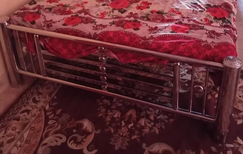 single bed 2