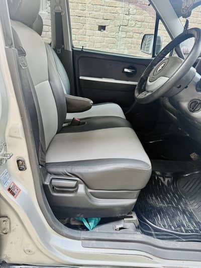 Suzuki Wagon R 2013