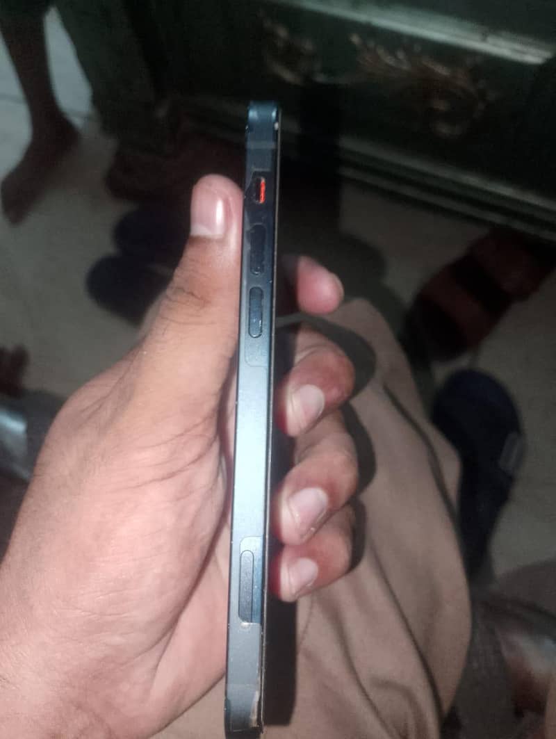 Apple iPhone 12 9
